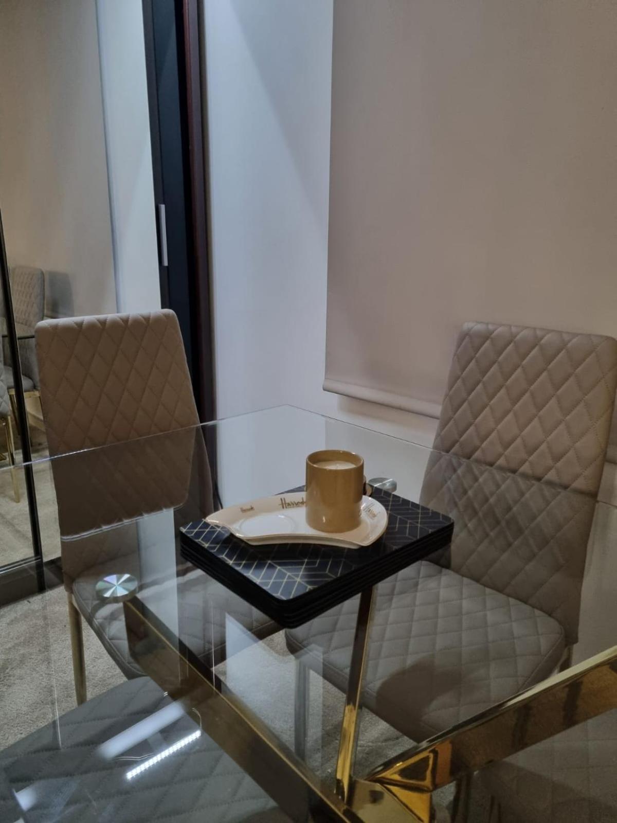 Stylish London Apartment & Free Parking المظهر الخارجي الصورة