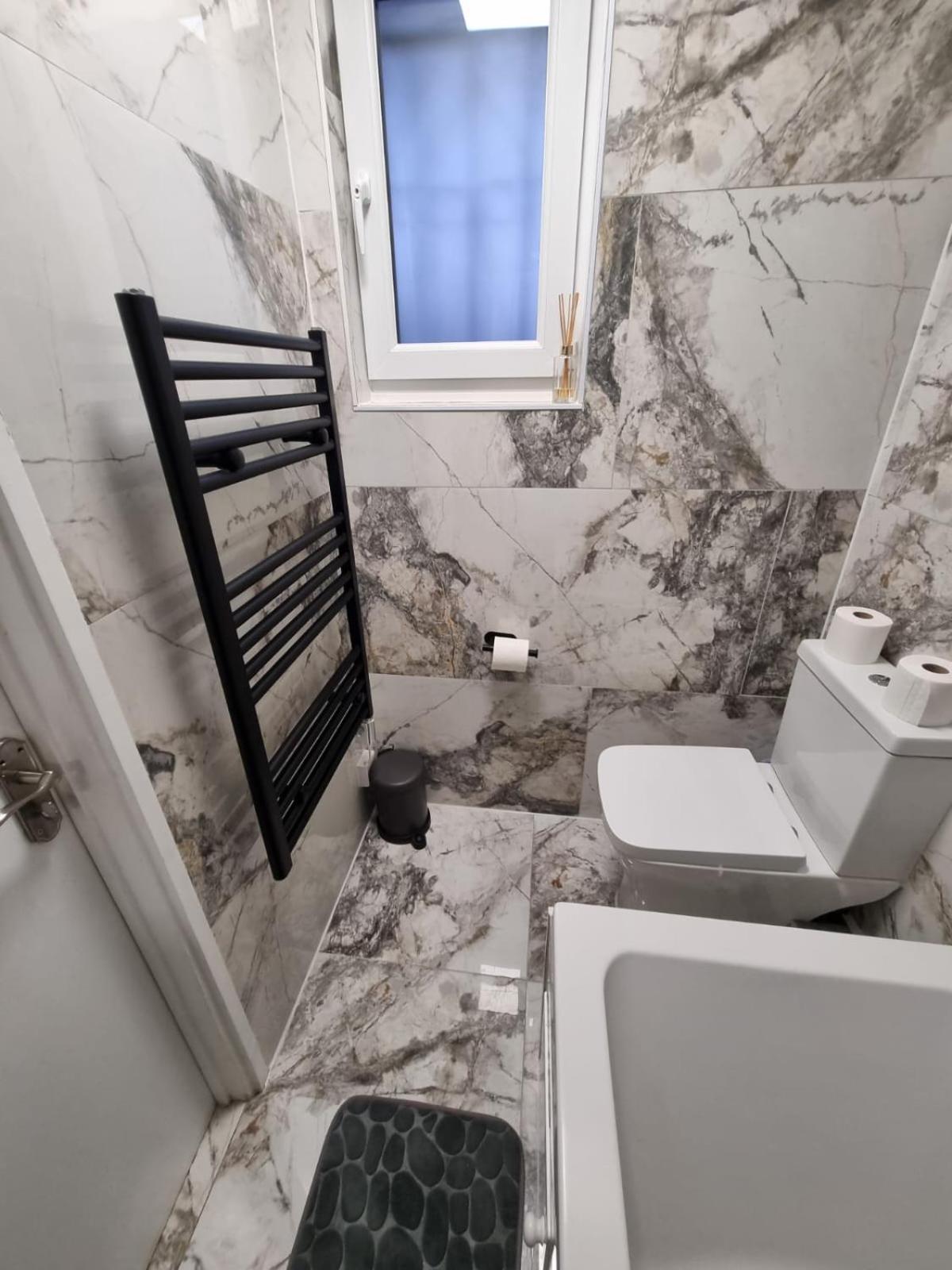 Stylish London Apartment & Free Parking المظهر الخارجي الصورة